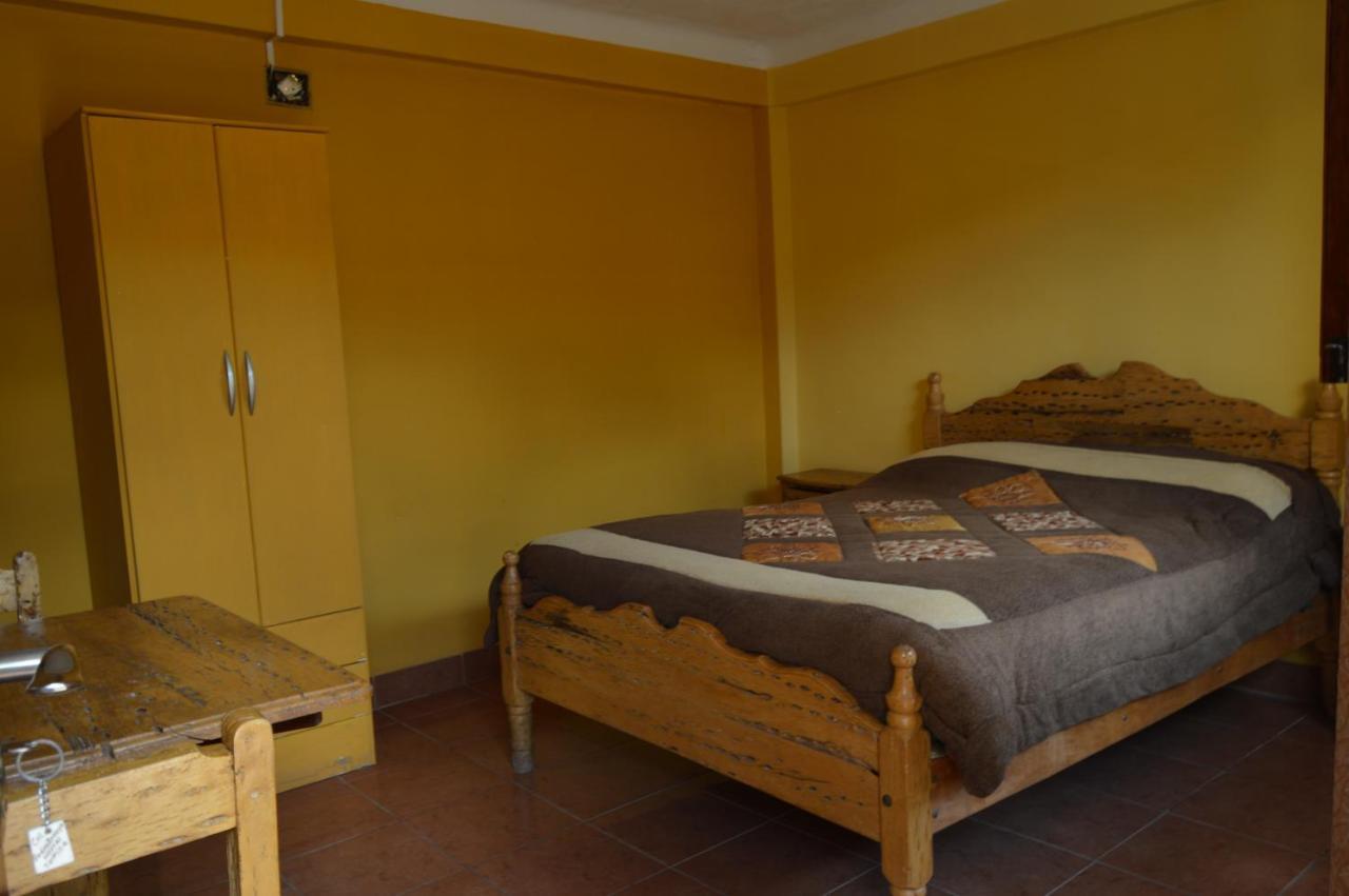 Hostal Coronel Pedro Arraya Tupiza Extérieur photo