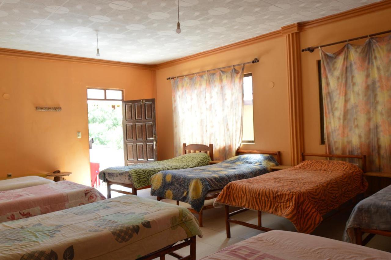 Hostal Coronel Pedro Arraya Tupiza Extérieur photo